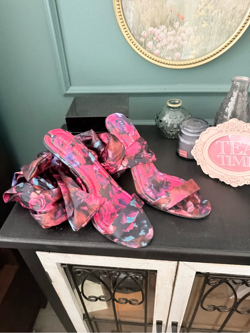 Floral Tie-Wrap Sandals in Pink